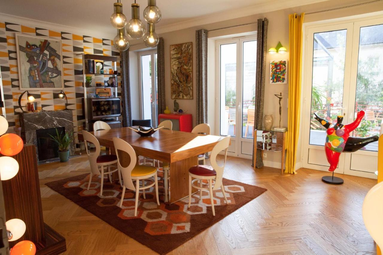 Le Jardin Des Toiles Hotell Triel-sur-Seine Exteriör bild
