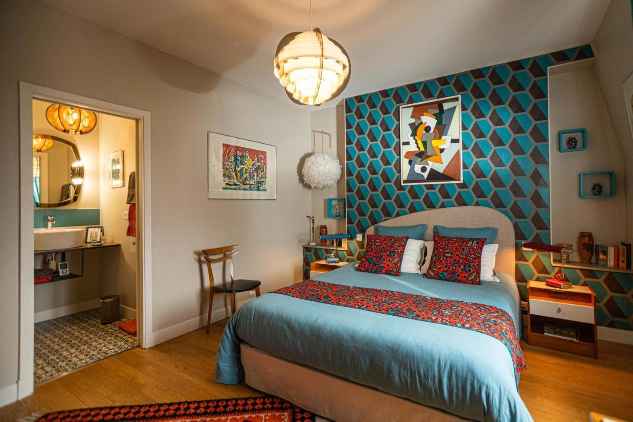 Le Jardin Des Toiles Hotell Triel-sur-Seine Exteriör bild